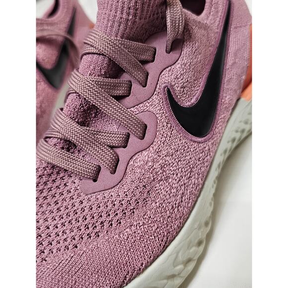 Nike Epic React Flyknit Womens size 6 Running shoes pink - Picture 6 of 6